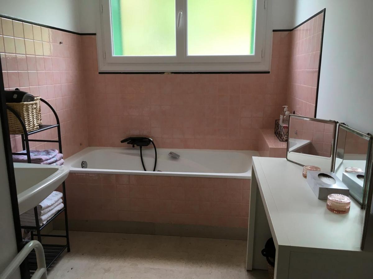 Au 19 Villa Tanlay Eksteriør bilde